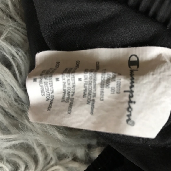 2 pair EUC bundle champion running shorts M - Picture 8 of 16